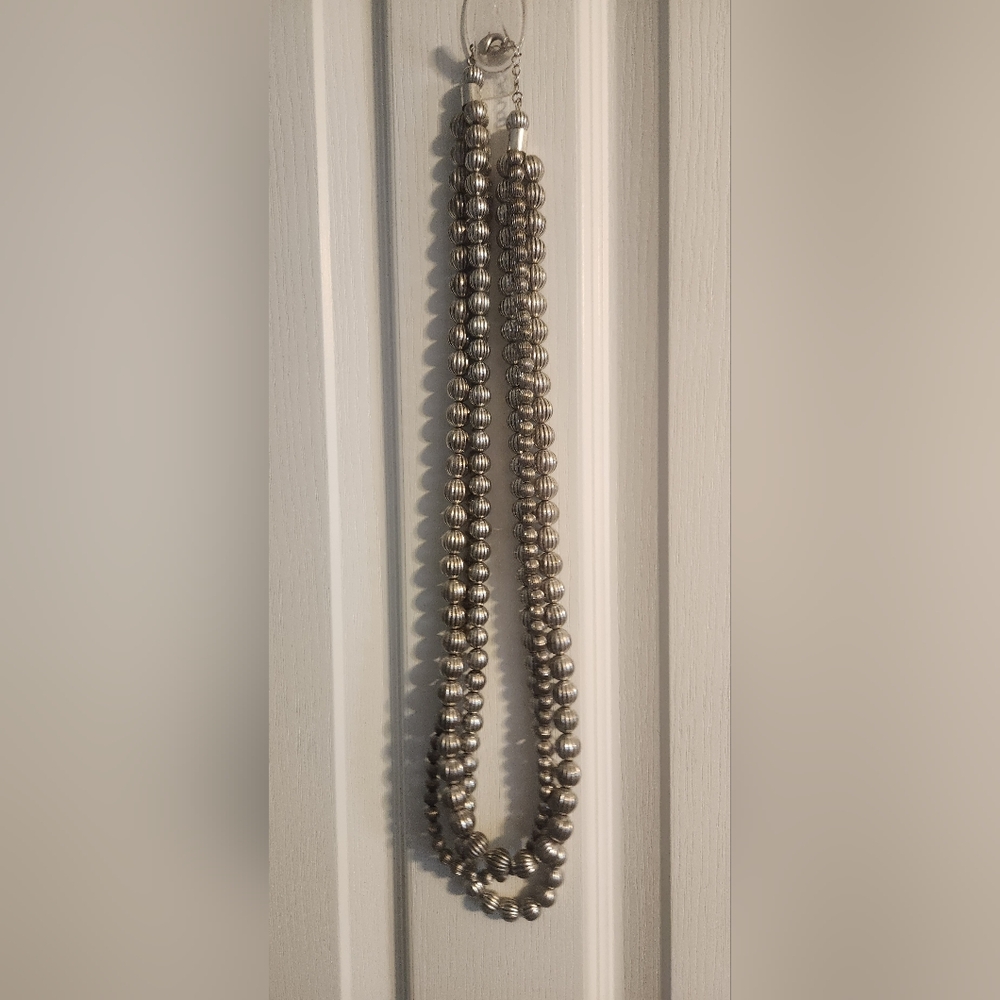 NWOT Faux Navajo Pearl Necklace